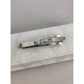 Vintage s�lv-slipsen�l med bogstavet K