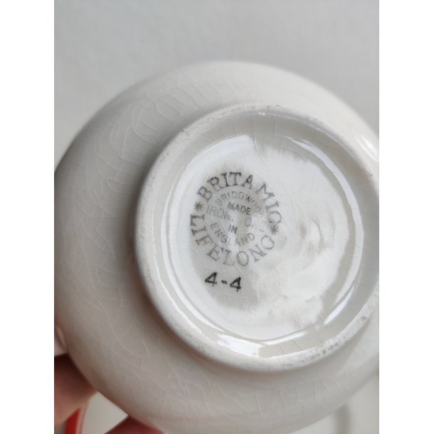 4 r�dstribede sk�le med undersk�le, Bridgwood England