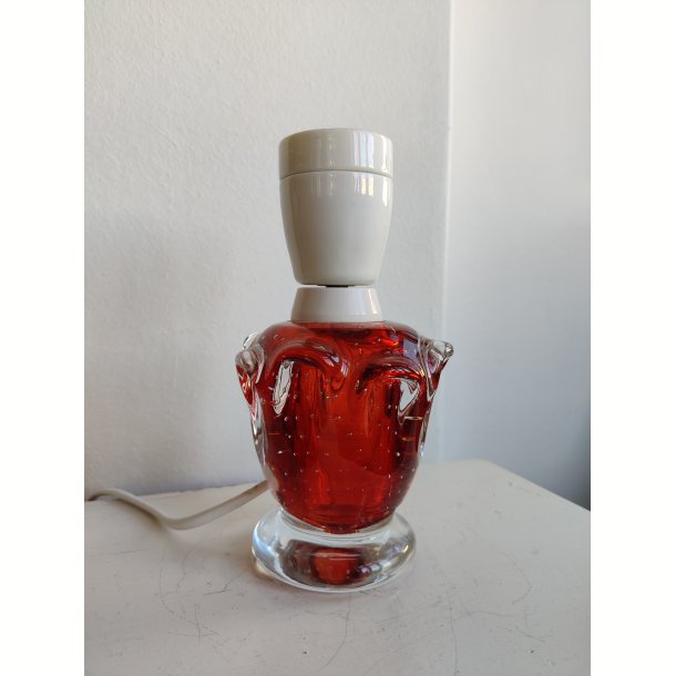 Vintage lampefod af r�dt glas