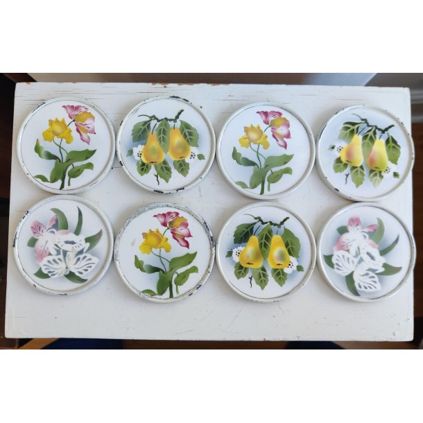 Smukke gamle franske coasters i porcel�n