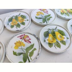 Smukke gamle franske coasters i porcel�n