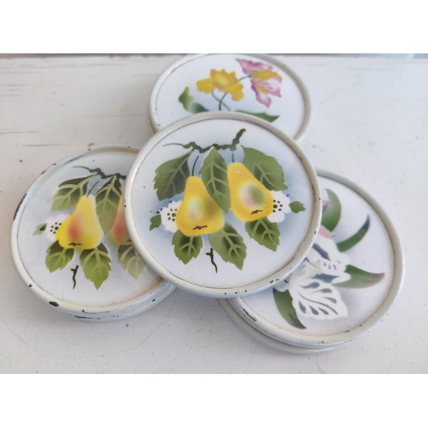 Smukke gamle franske coasters i porcel�n