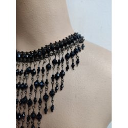 Halsk�de med sorte perler, choker/cascade 1990-2000