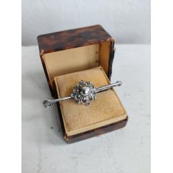 Vintage smykken�l med blomst 830S s�lv