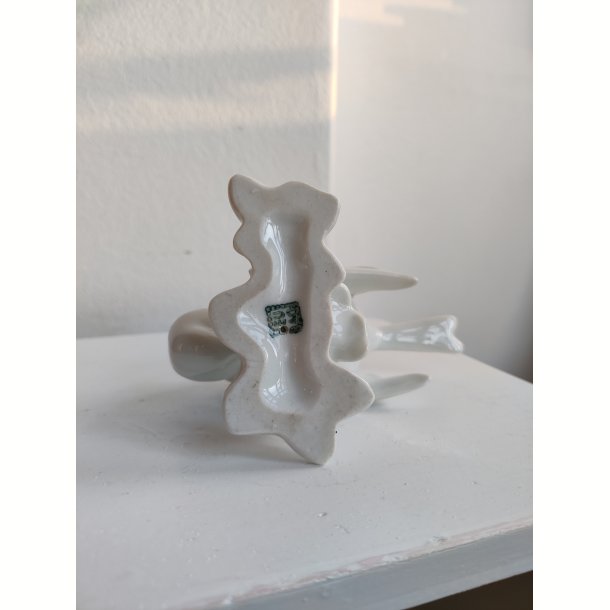Heubach hvid porcel�nsfigur af spurv