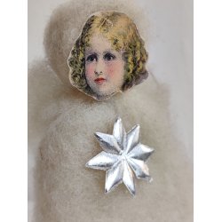 Vat-engel med gamle glansbilleder