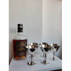 5 fors�lvede glas til portvin, rom el. lign.