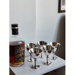 5 fors�lvede glas til portvin, rom el. lign.