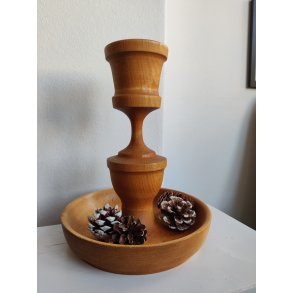 K�mpe svensk tr�stage til bloklys eller kalenderlys