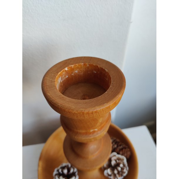 K�mpe svensk tr�stage til bloklys eller kalenderlys