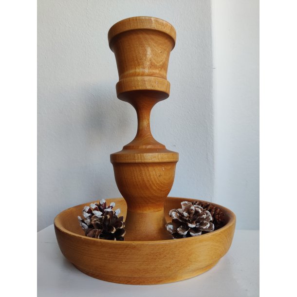 K�mpe svensk tr�stage til bloklys eller kalenderlys