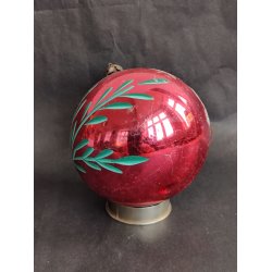 R�d med s�lvklokker. Vintage julekugle