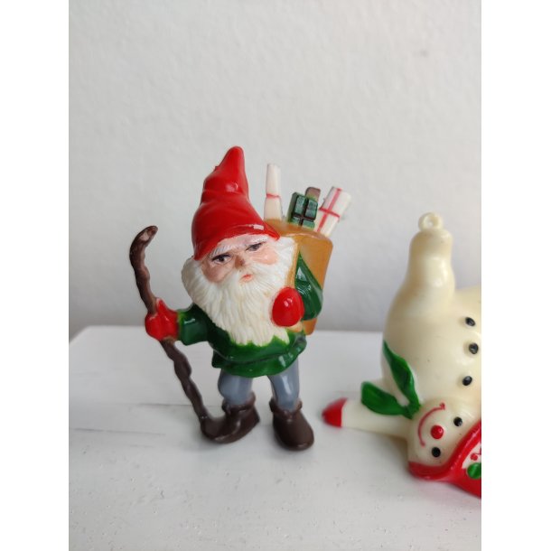 Fire vintage plastiknisser, Daells Varehus