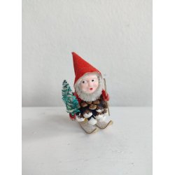 Japansk vintage ski-nisse med r�d hue