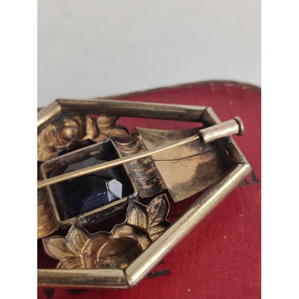 Antik stor fransk broche m. roser