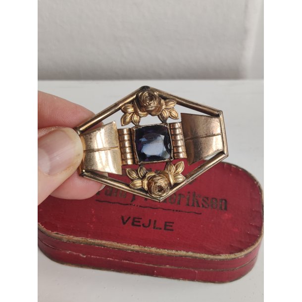 Antik stor fransk broche m. roser