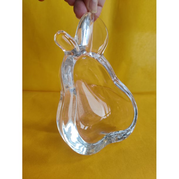 L�kker tung glassk�l i p�reform