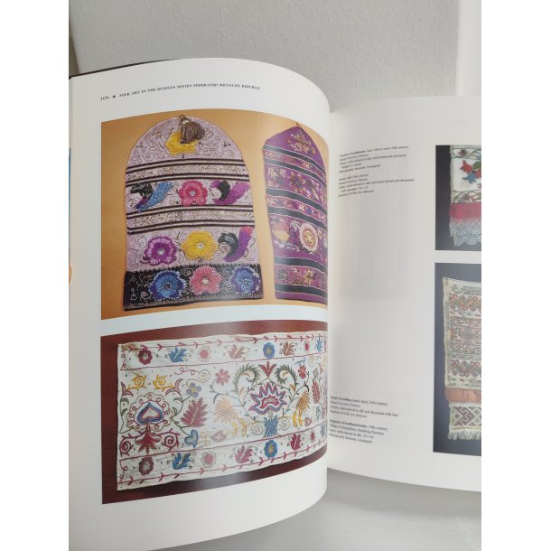 Folk Art in the Soviet Union, 1989