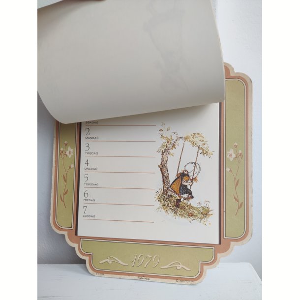 V�gkalender 1979, Holly Hobbie / Forglem mig ej