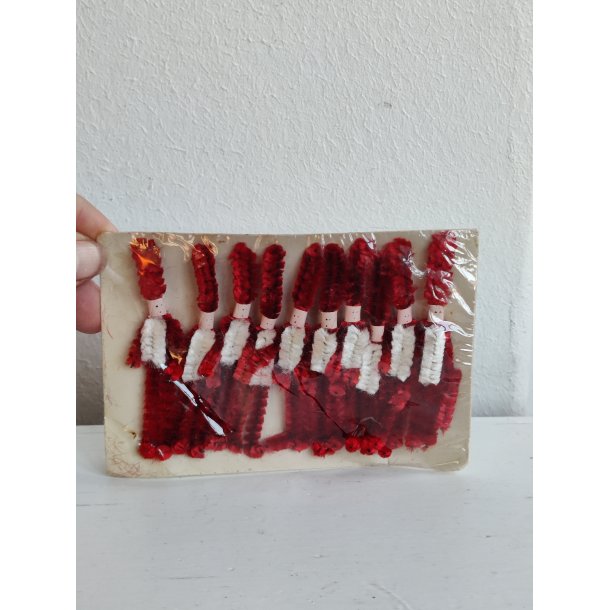 Gamle piberensernisser i folie