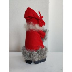 Tr�-nisse med pels og ruskind