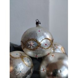4 vintage julekugler, s�lv og glimmer 1950-1960