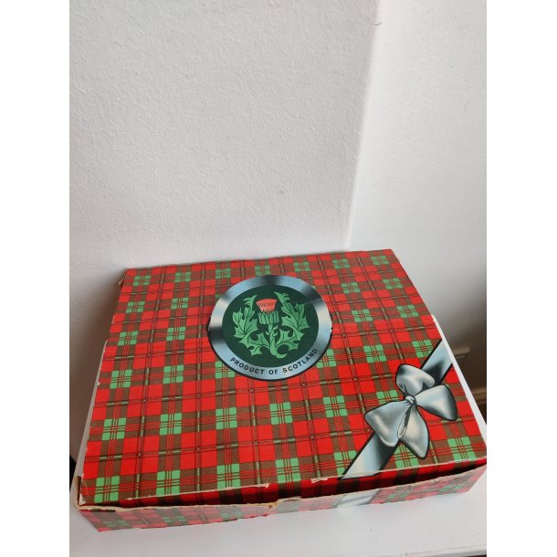 Vintage kasse med 12 mini sylteglas fra Skotland