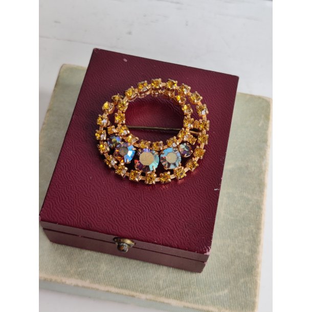 Glitrende �ben broche, 1960erne