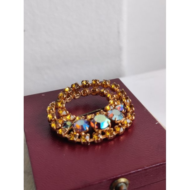 Glitrende �ben broche, 1960erne