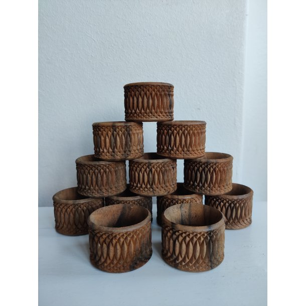 12 udsk�rne vintage servietringe i tr�