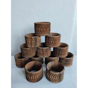 12 udskrne vintage servietringe i tr