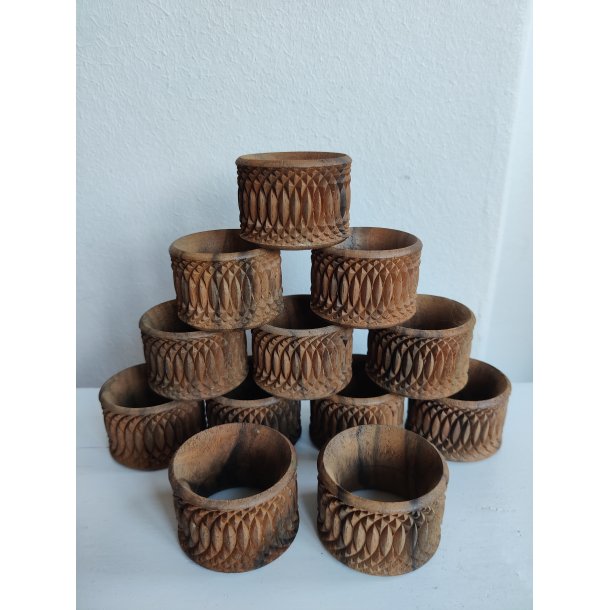 12 udsk�rne vintage servietringe i tr�