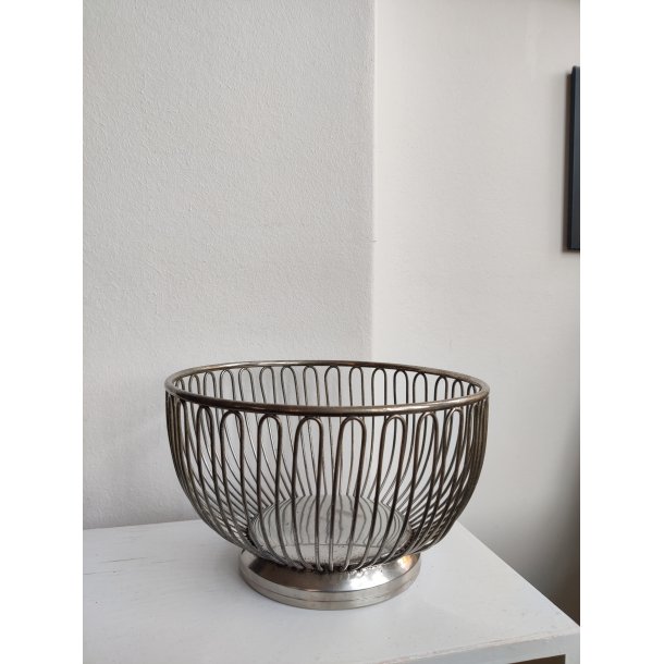 Flot vintage metalkurv til frugt eller br�d