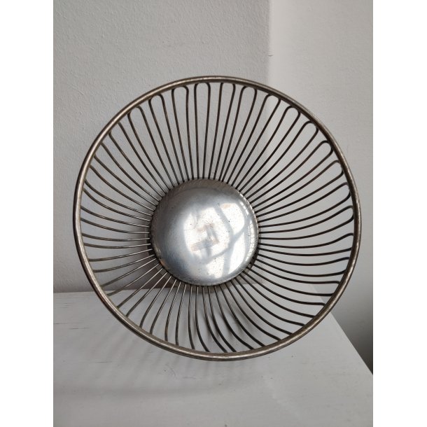 Flot vintage metalkurv til frugt eller br�d