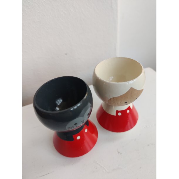 2 Lyholmer �ggeb�gre: Mus og pige med hvidt h�r