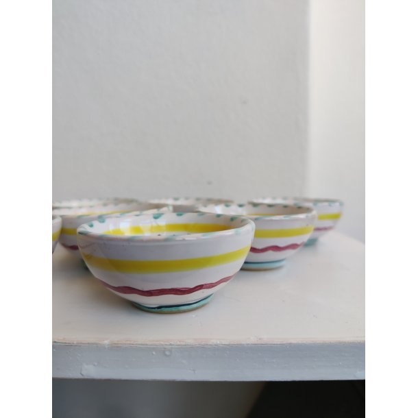 9 Deruta mini sk�le, italiensk majolica