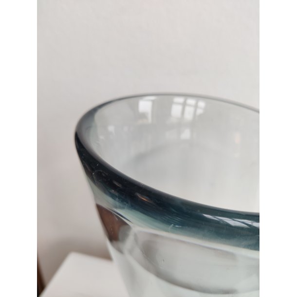 Stor Thule vase, Per L�tken, Holmegaard 24 cm.