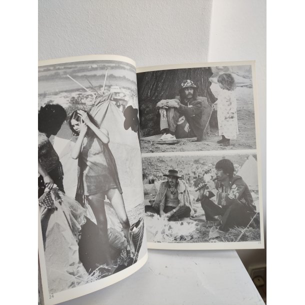 Tomorrow's people, fotobog om hippier og festivaler