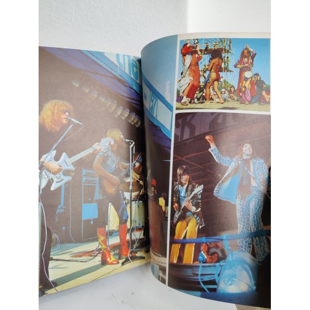 Tomorrow's people, fotobog om hippier og festivaler