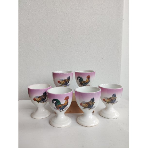 6 lyser�de �ggeb�gre med h�ns og haner