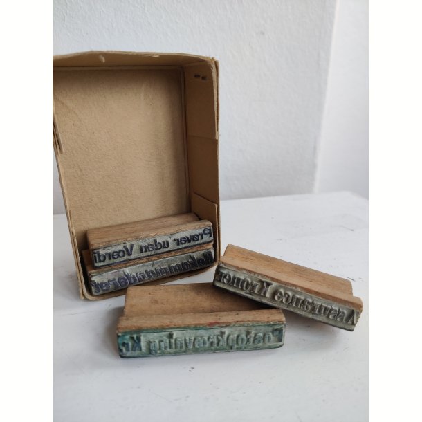 Vintage sm� stempler, fx Varer uden V�rdi og Rekommanderet