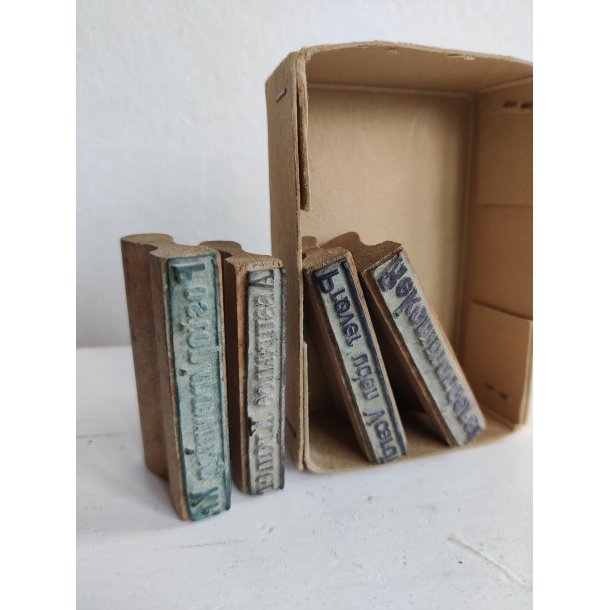 Vintage sm� stempler, fx Varer uden V�rdi og Rekommanderet