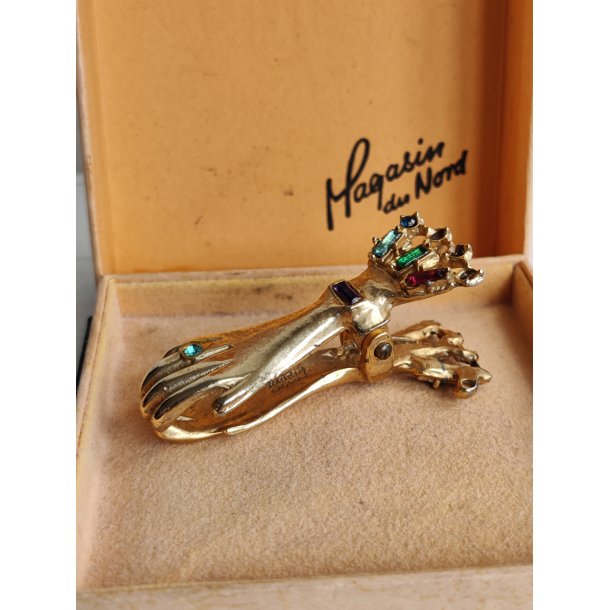 Gyldne h�nder klips med farvede sten