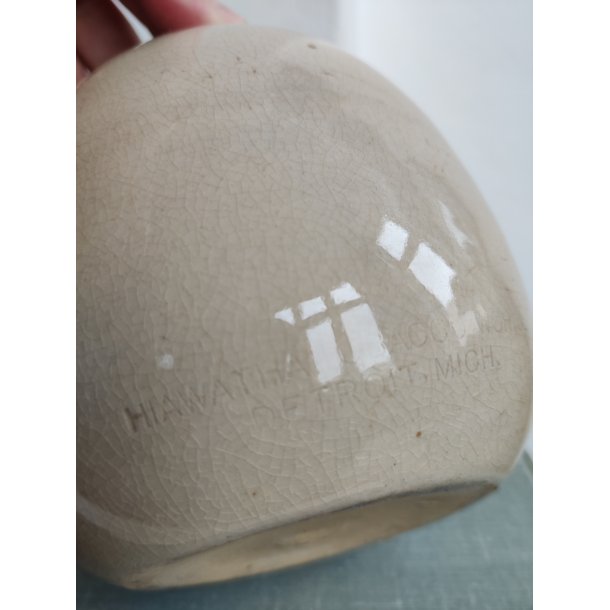 Amerikansk tobakskrukke, Hiawatha Tobacco Works, Detroit Michigan