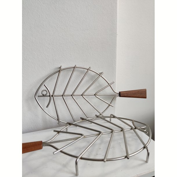 Par vintage bordsk�ner-fisk i teak og metal