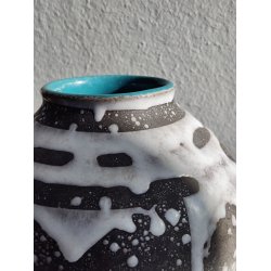 West Germany sgratiffo vase, sort/hvid med turkis inderglasur