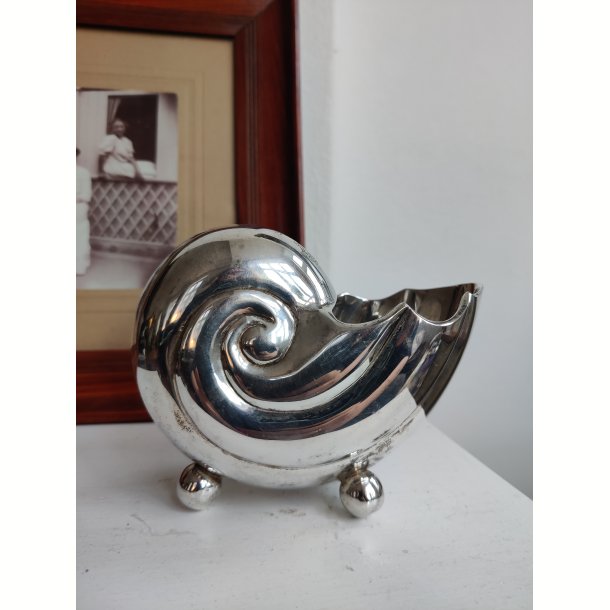 Nautilus sk�l, Royal Sheffield ske-varmer
