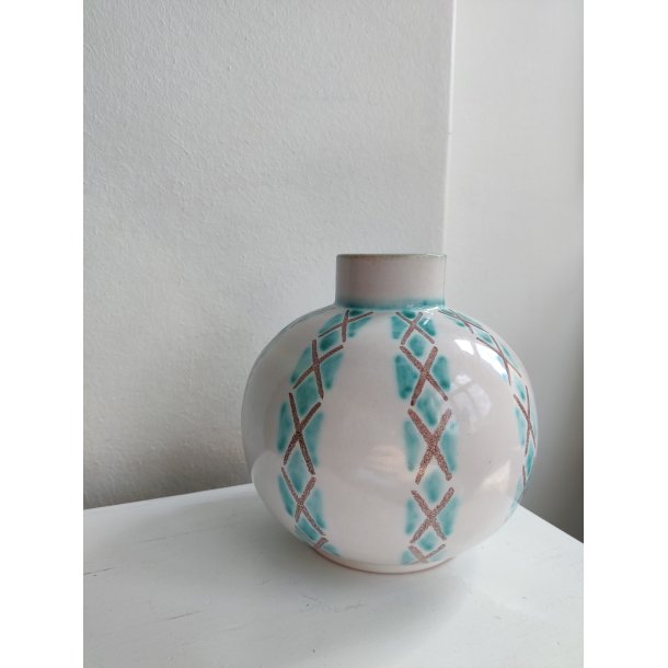 S�holm kuglevase, hvid og gr�n