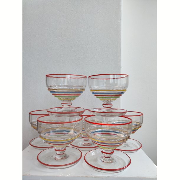 7 farverige glas dessertsk�le, 1930-1950