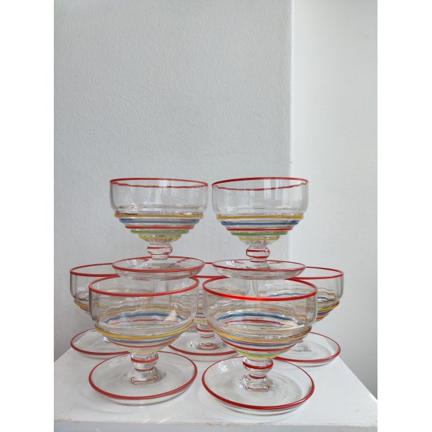 7 farverige glas dessertsk�le, 1930-1950